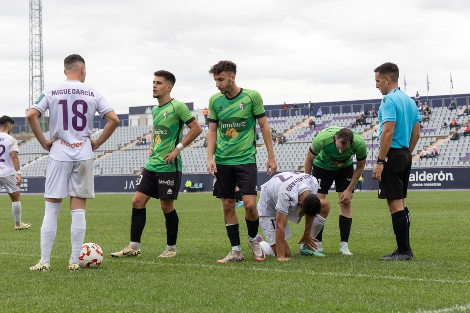 Partido Real Jaén y CD Huétor Vega, en imágenes