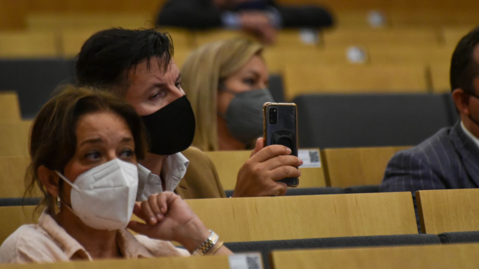 Fotos de la reunión del secretario de estado para la UE y los aalcaldes del Campo de Gibraltar