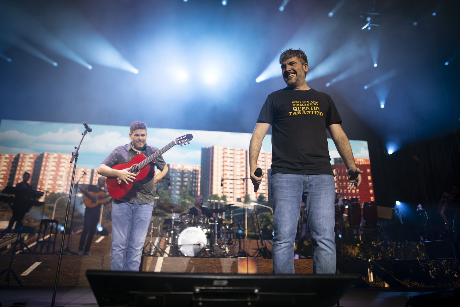 Estopa hace vibrar el ruedo de Granada: todas las imágenes