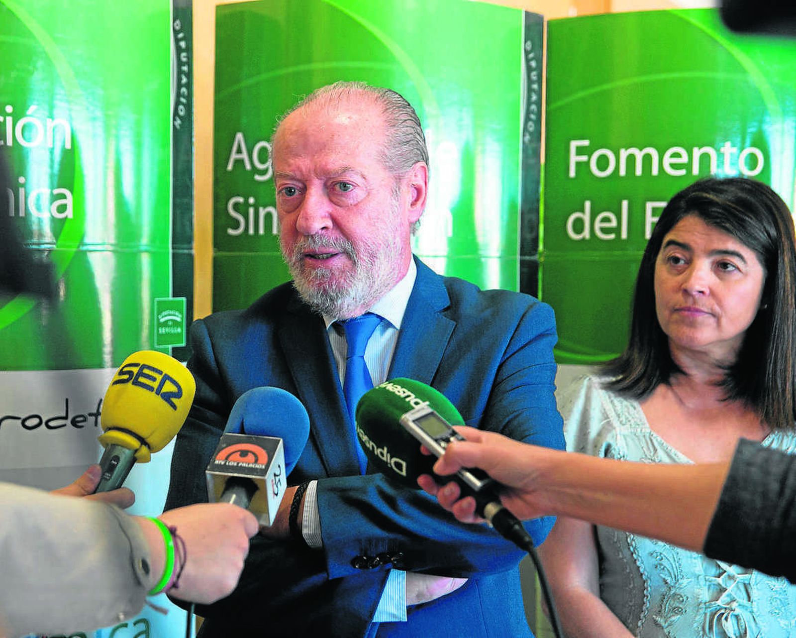 El presidente de la Diputación de Sevilla, Fernando Rodríguez Villalobos.