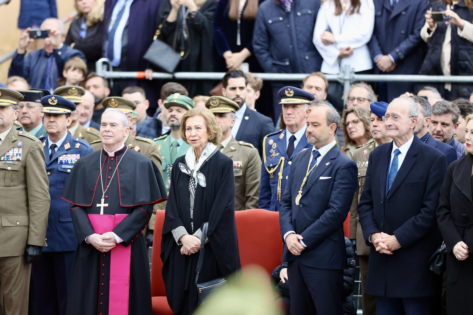 Las fotos de la Legión en el traslado del Cristo de Mena en Málaga este Jueves Santo Las fotos de la Legión en el traslado del Cristo de Mena en Málaga este Jueves Santo