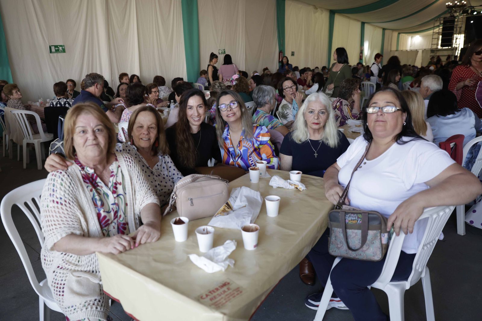Búscate en las fotos del viernes en la Feria de Castellar