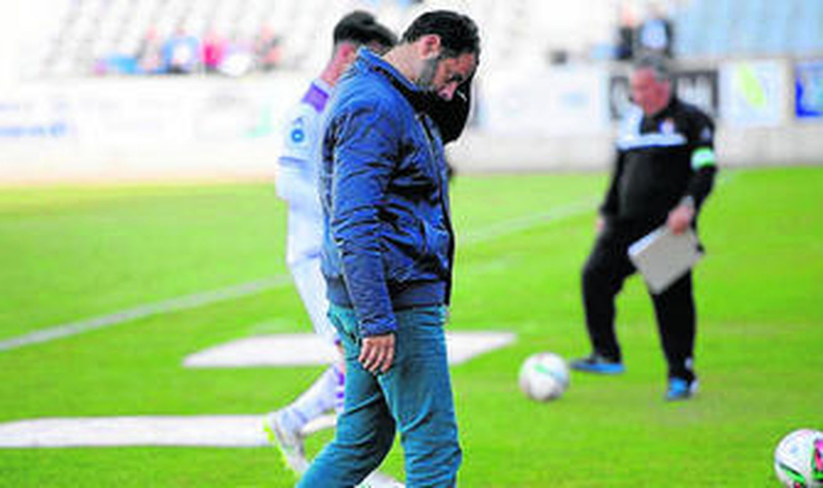 Mere se lamenta durante el partido de ayer.