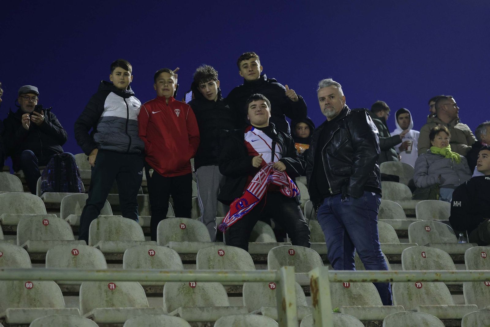 Búscate en el Nuevo Mirador durante el Algeciras - Juventud Torremolinos de Primera Federación