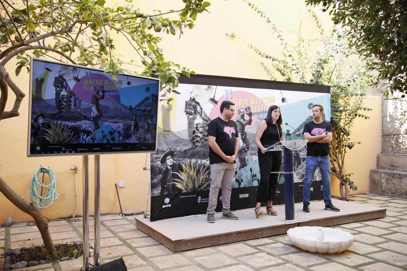 Las imágenes de la presentación de la XIV edición del Almería Western Film Festival