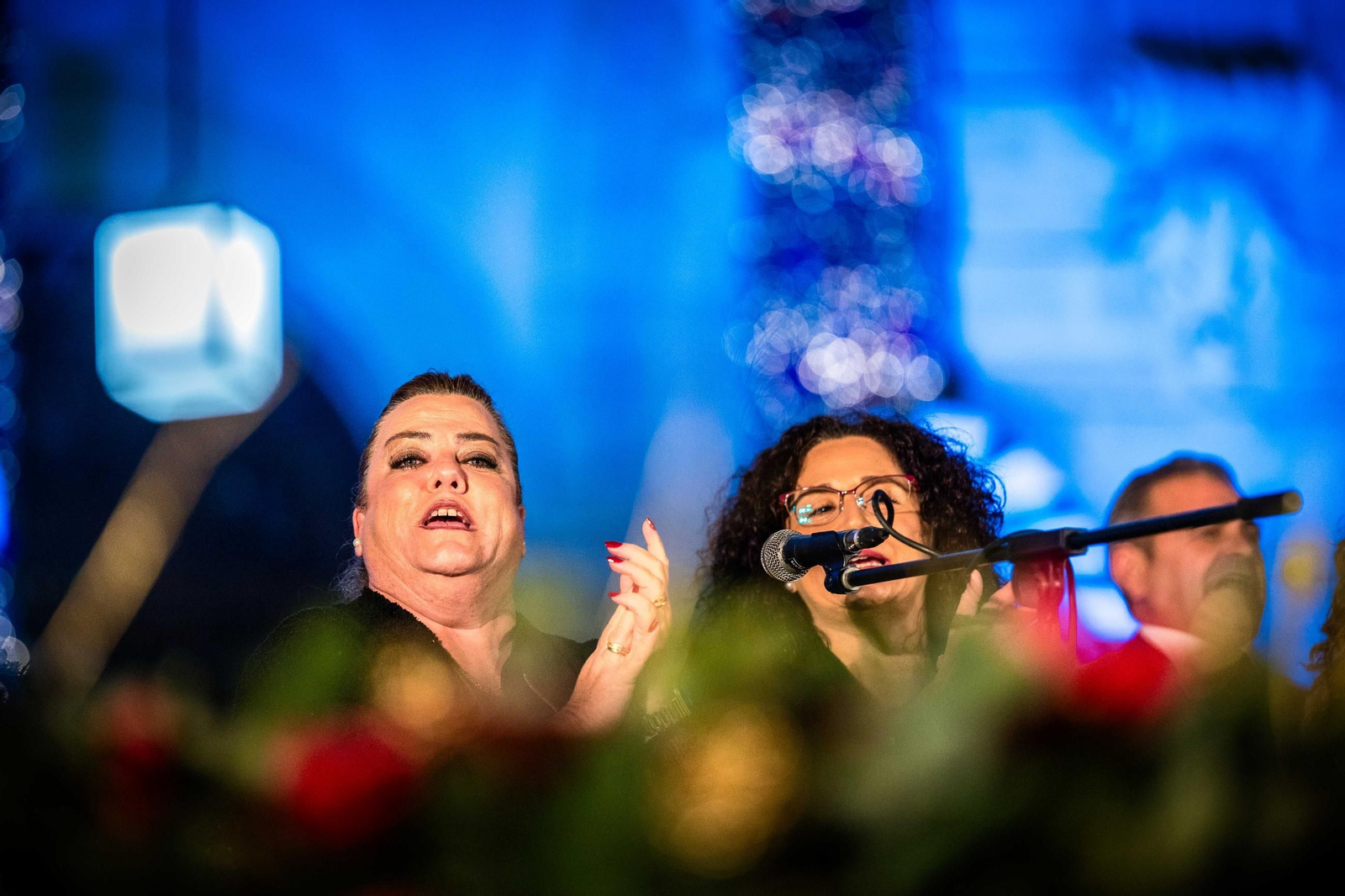 El concurso de coros de campanilleros ambienta la Navidad en San Fernando