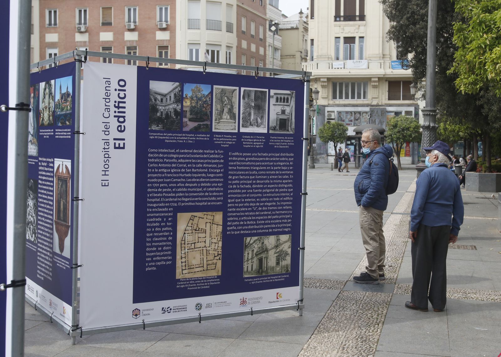 La exposición de la historia de la Facultad de Filosofía y Letras de Córdoba, en imágenes