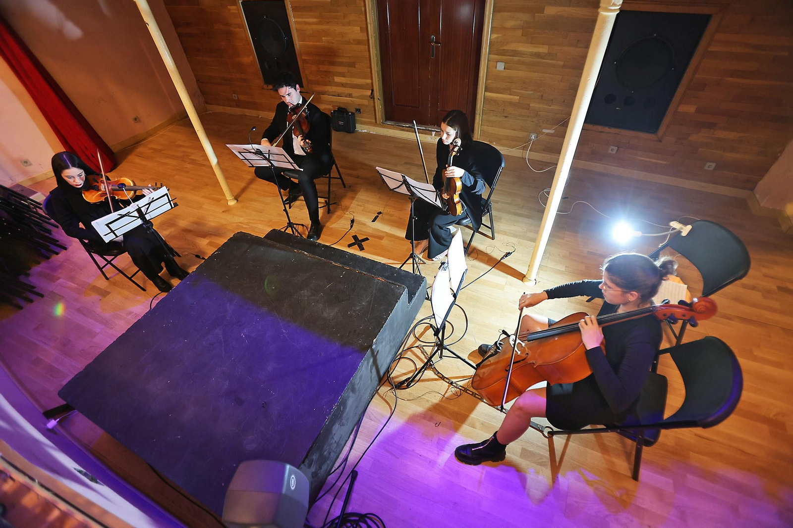 Imágenes de la presentación de la Semana Santa de Huelva 2024