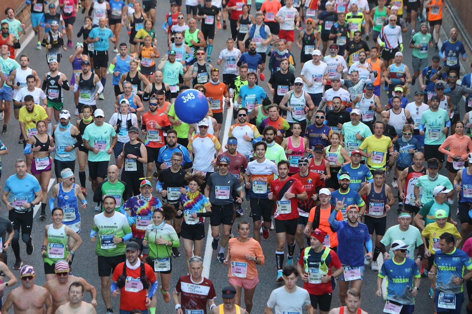 Búscate en la Zurich maratón de Sevilla