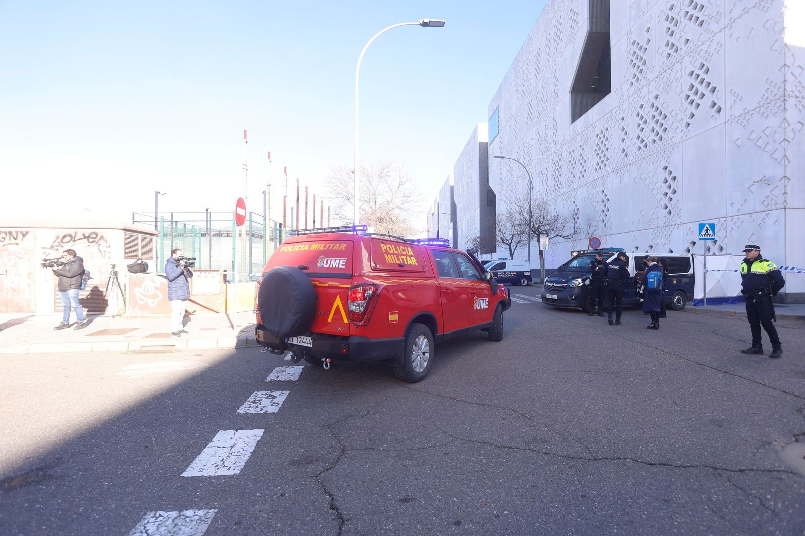 El Instituto de Medicina Legal de Córdoba recibe los primeros cuerpos del accidente de Adamuz