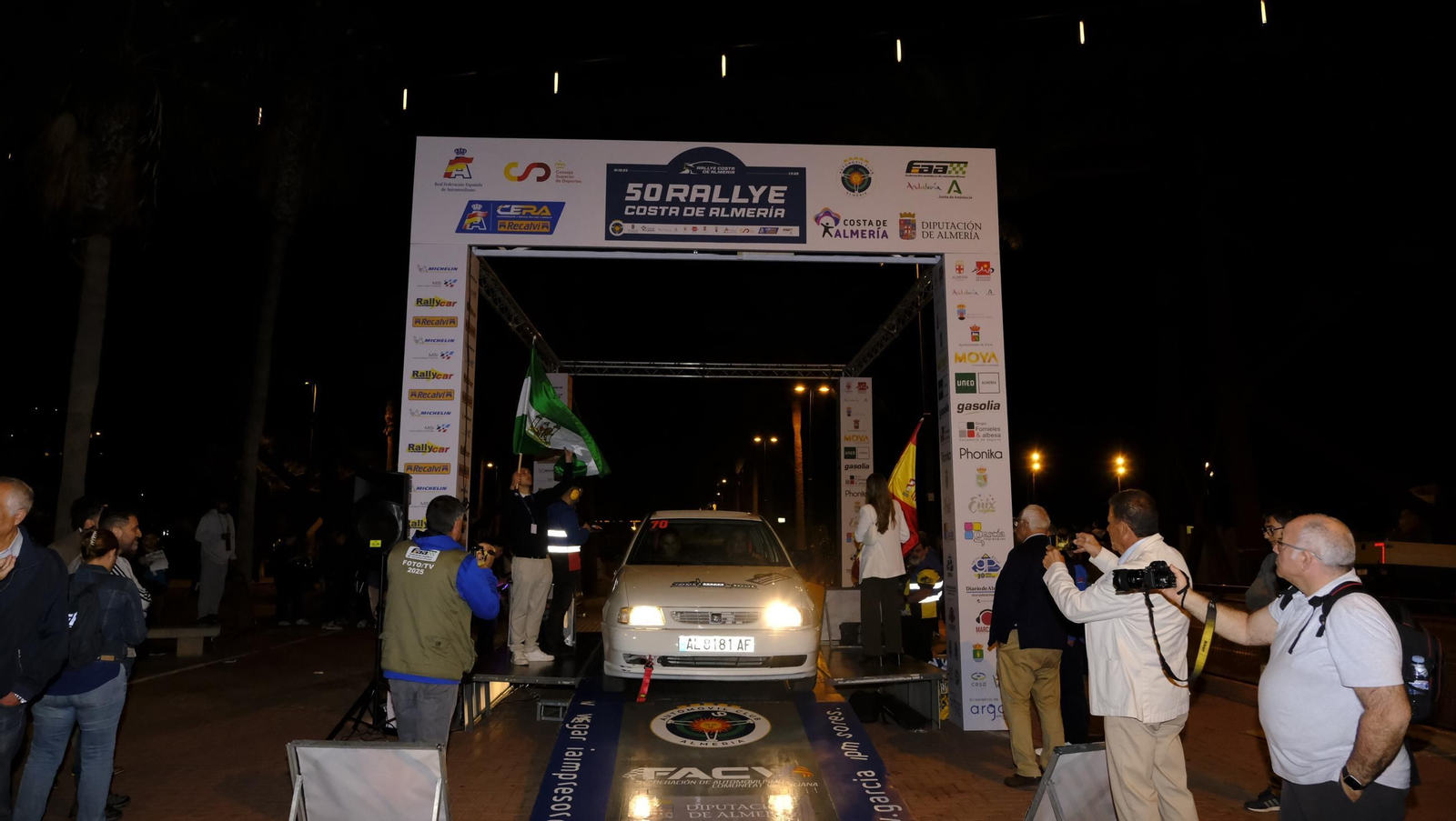 La salida de la 50 edición del Rallye Costa de Almería, en imágenes