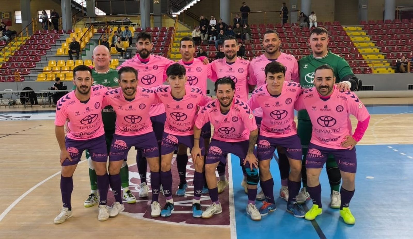 El Xerez Toyota Nimauto venció 2-4 al Córdoba B y se mantiene segundo.