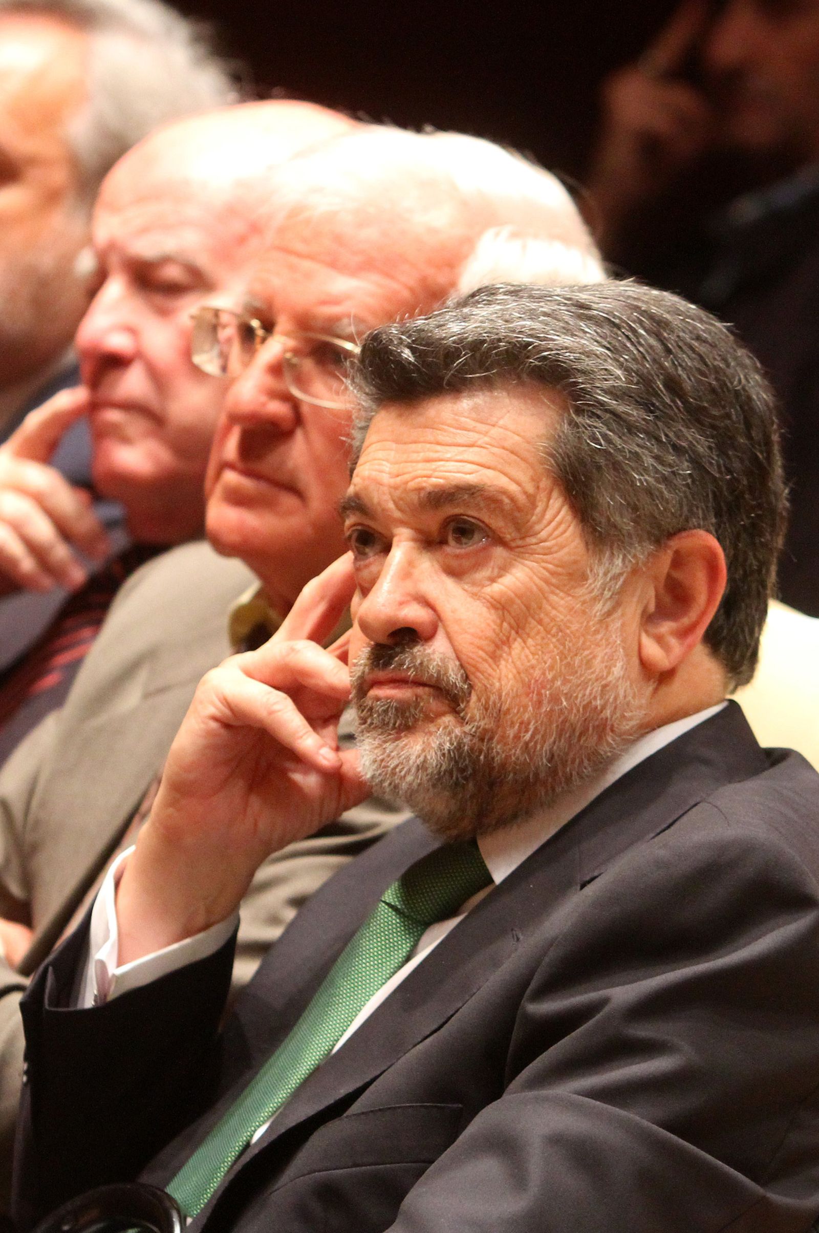 Imágenes de la toma de posesión del nuevo presidente del Puerto de Huelva, José Luis Ramos.