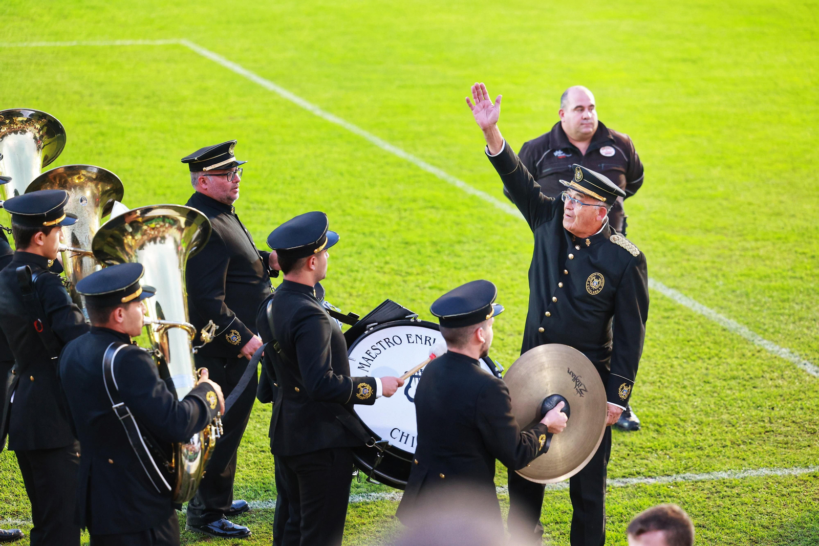 Imágenes: Ambientazo en el Municipal para el histórico Chiclana Cf- Villarreal