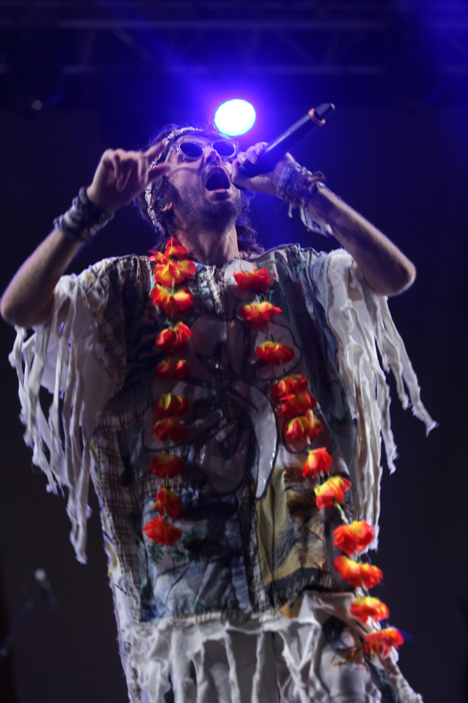 Imágenes del concierto Crystal Fighters en las Fiestas Colombinas 2019