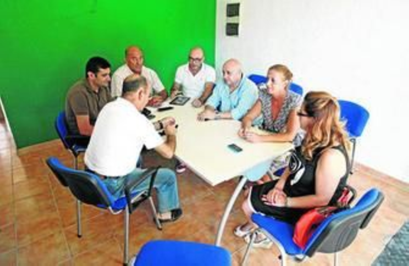 La ejecutiva del CSIF, reunida ayer por primera vez en su sede en la estación de autobuses.