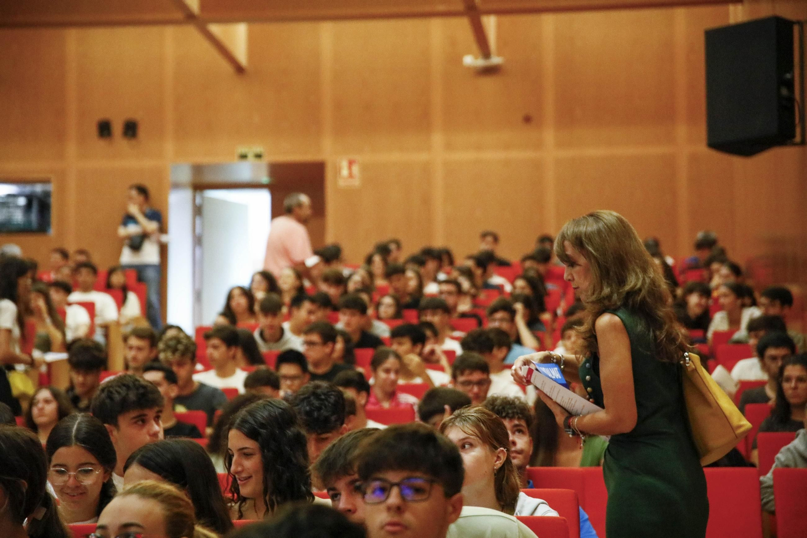 La IX Edición del concurso en resolución de problemas matemáticos Indalmat de Almería, en imágenes