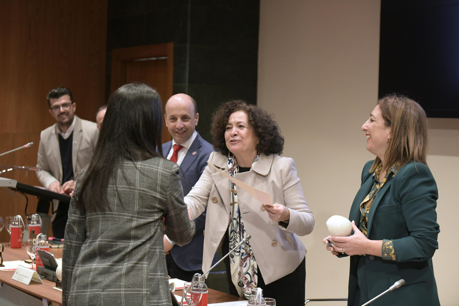 Entrega de la primera edición de los premios a los mejores trabajos fin de grado, fin de máster y tesis doctorales del ámbito de la igualdad y la inclusión en la UGR en imágenes