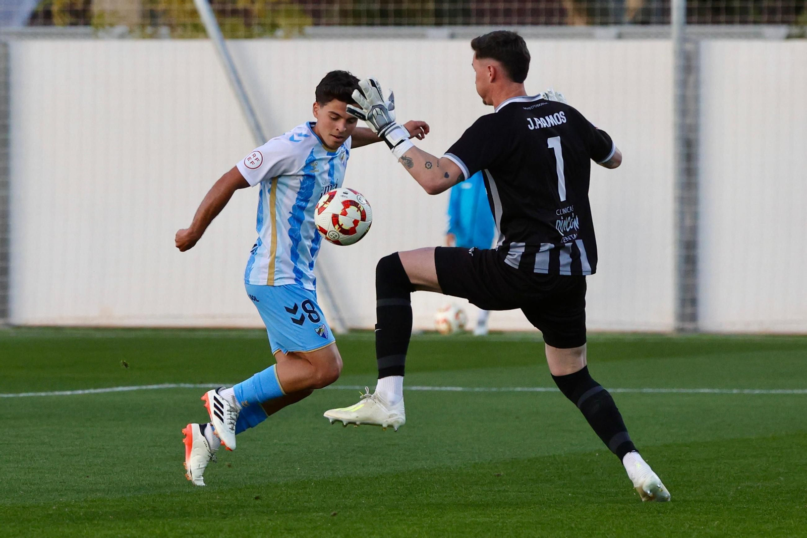 La victoria del Atlético Malagueño ante la UD Torre del Mar, en fotos