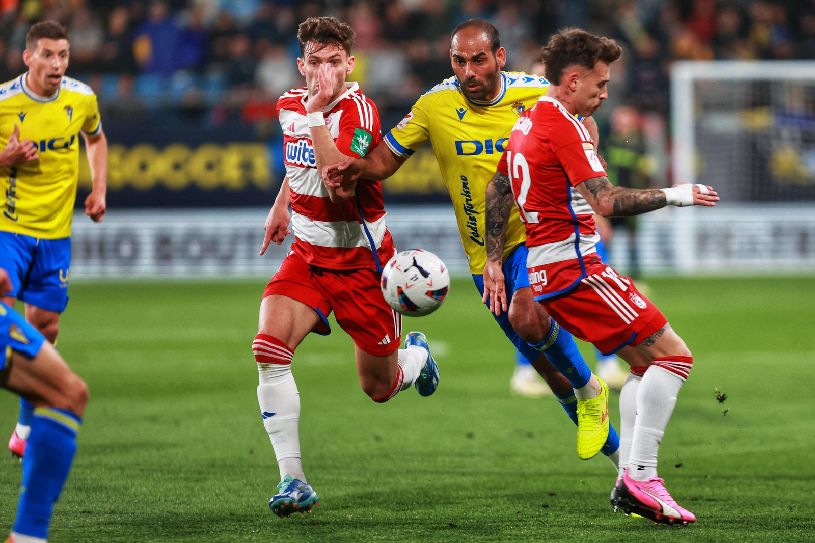 Las imágenes del Cádiz CF-Granada