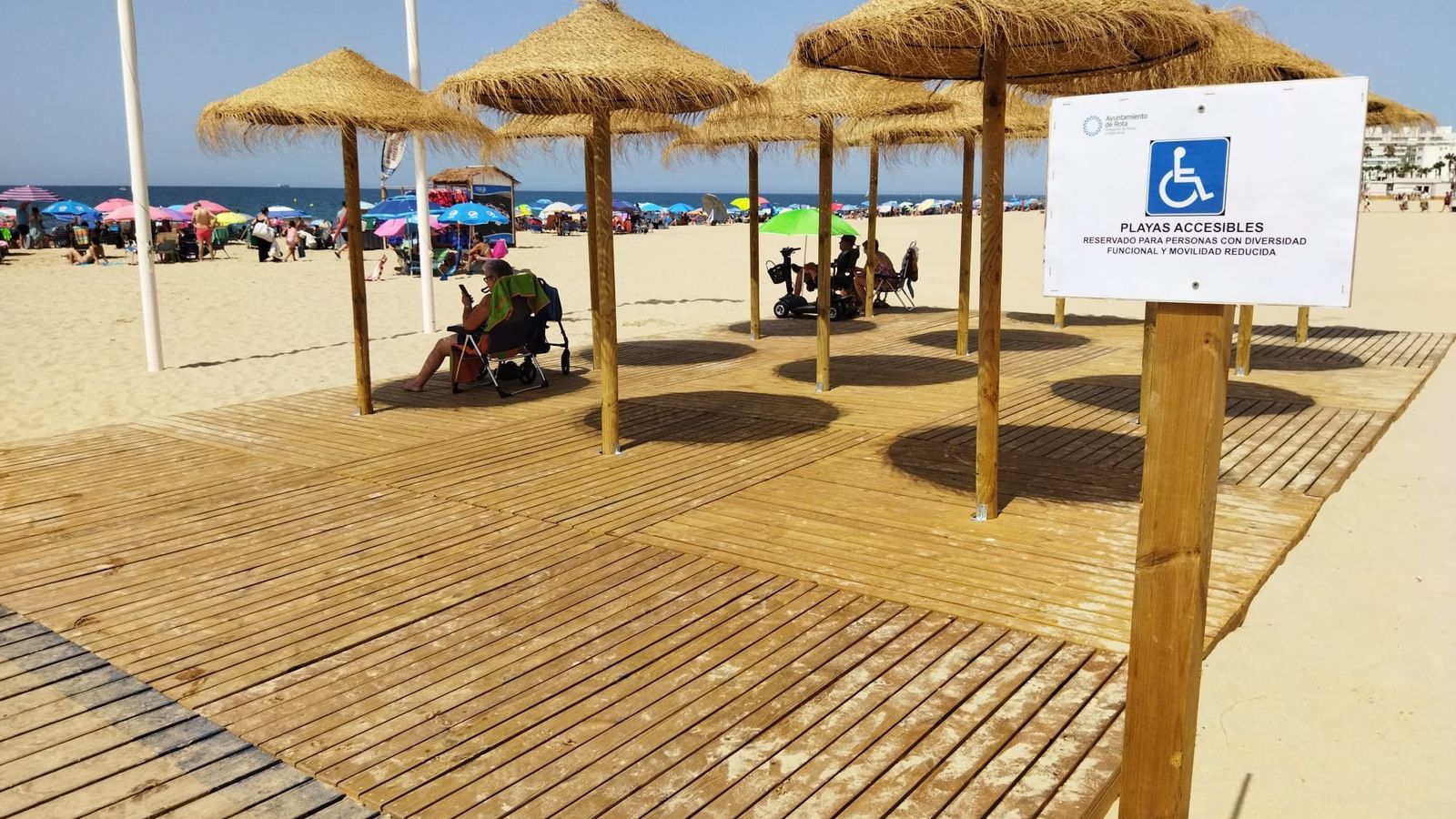 Multitud de servicios en las playas.