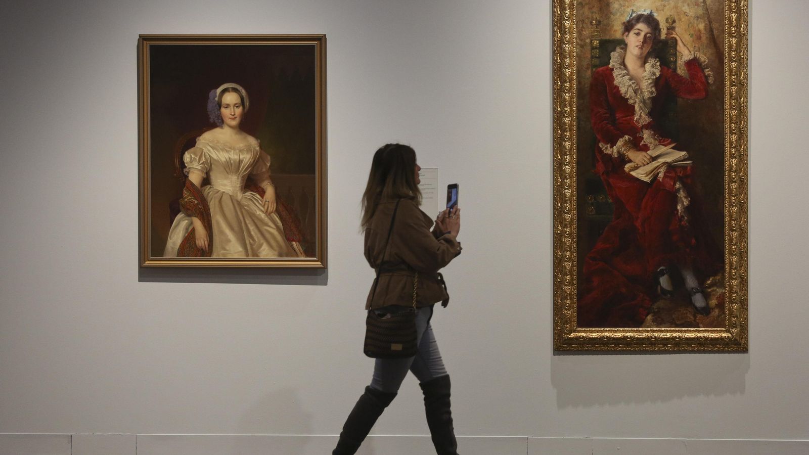 'Santas, reinas y obreras' en el Museo Ruso.