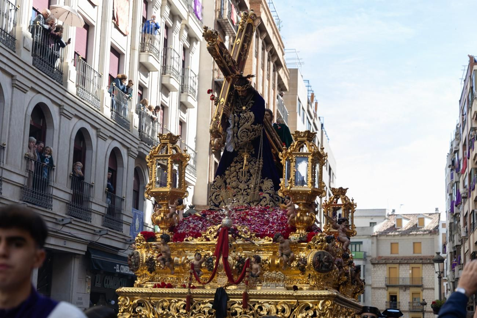 Los jiennenses acuden un año más al encuentro de Nuestro Padre Jesús