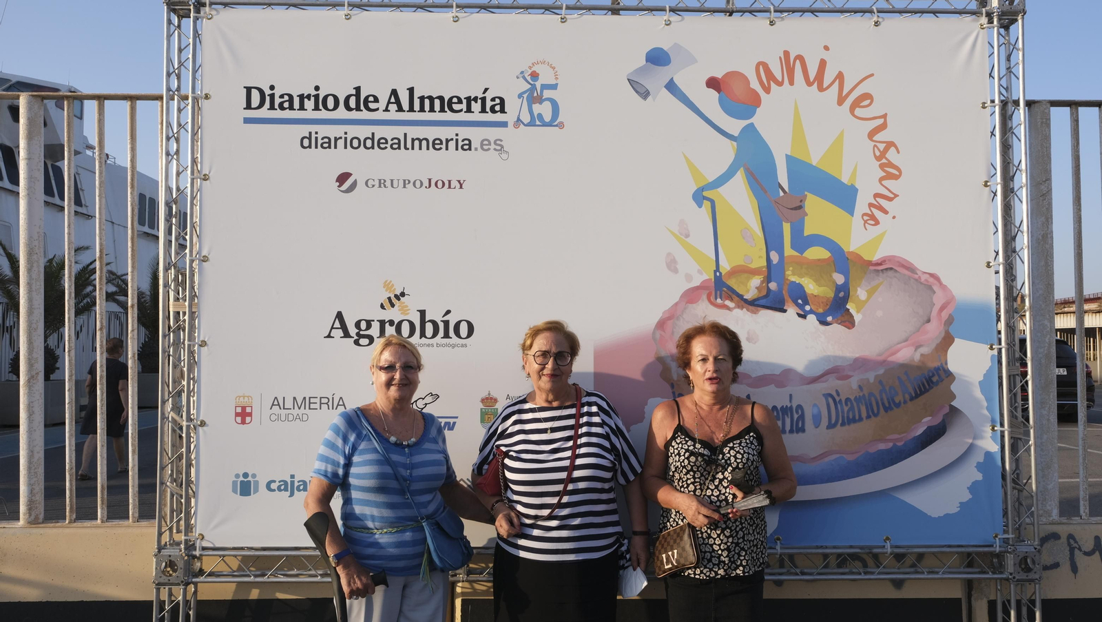 Imágenes de los asistentes a la Gala 15 Aniversario Diario de Almería