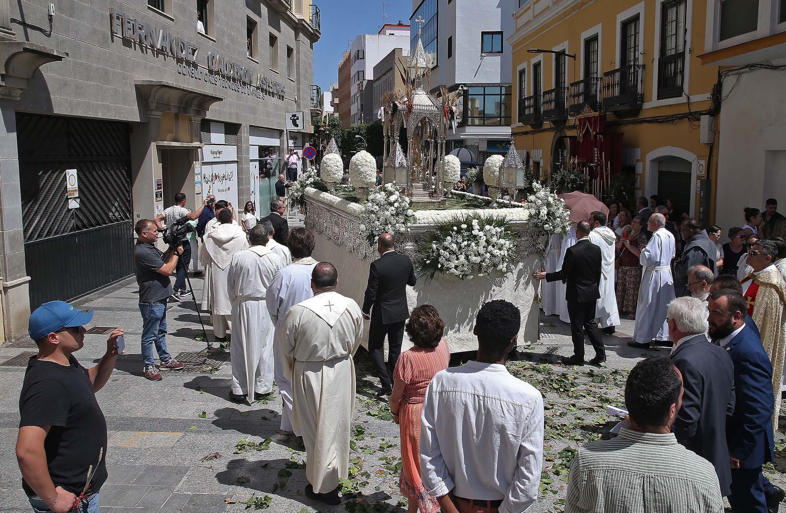 Las imágenes de la  celebración del Corpus Christi en Algeciras