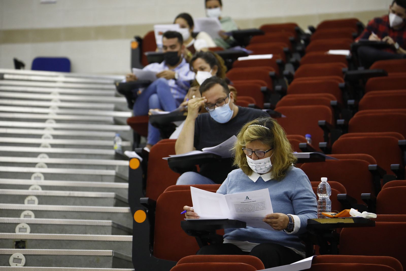 Las oposiciones de Secundaria en Córdoba, en imágenes
