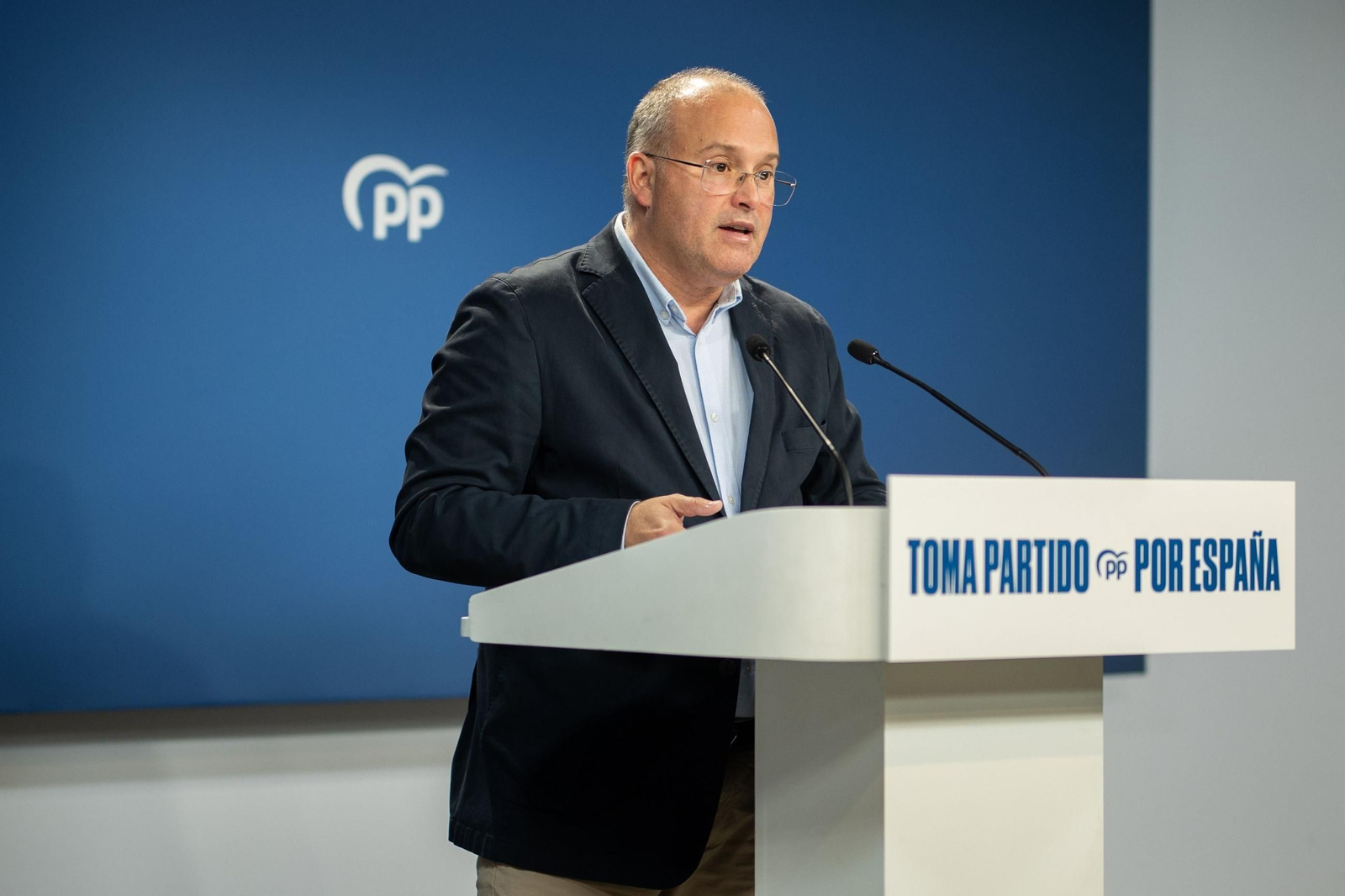El secretario general del Partido Popular, Miguel Tellado, ofrece una rueda de prensa en la sede del partido en Madrid.