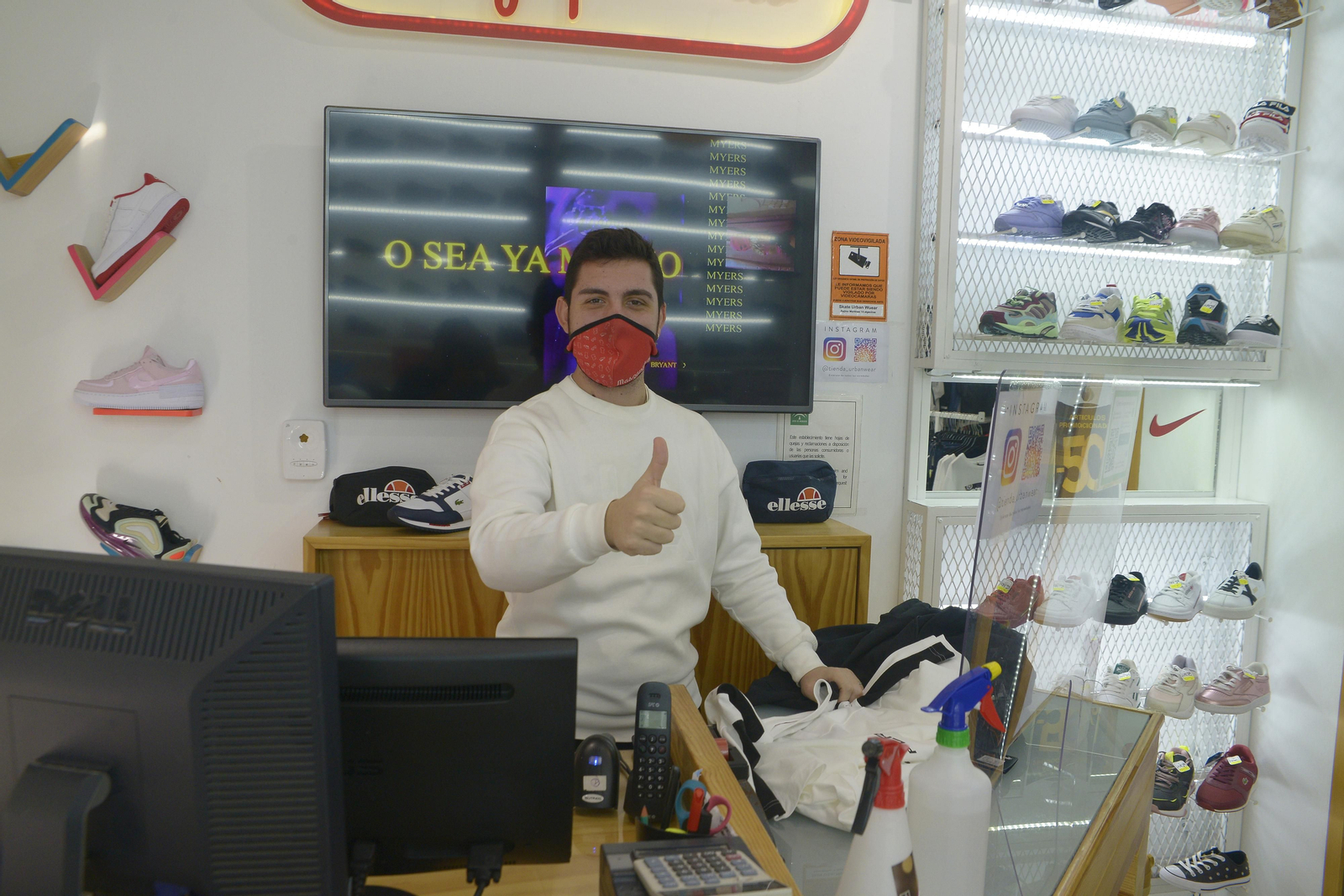 Fotos del centro de Algeciras en el primer fin de semana de Noviembre