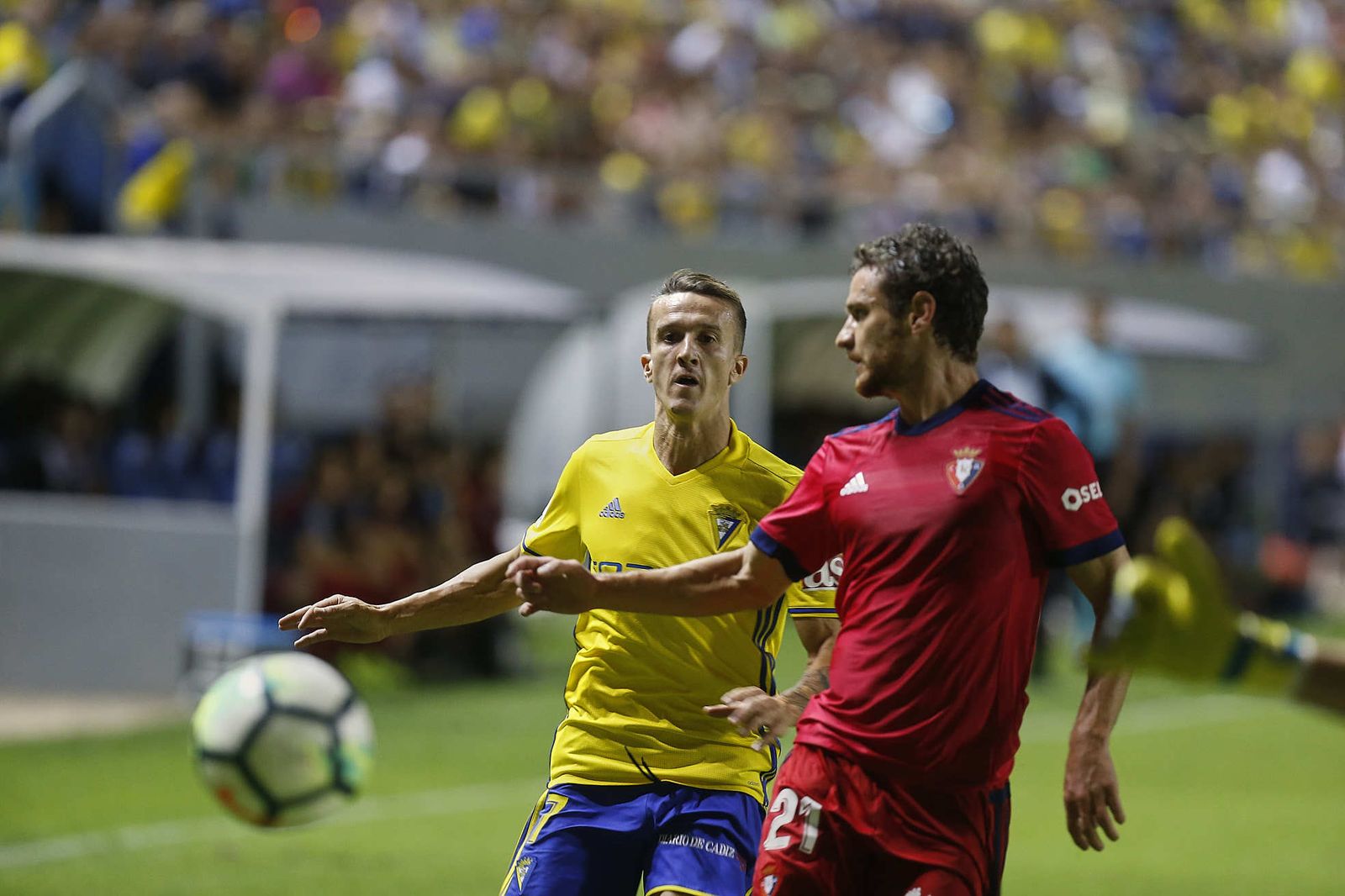 Las imágenes del Cádiz-Osasuna