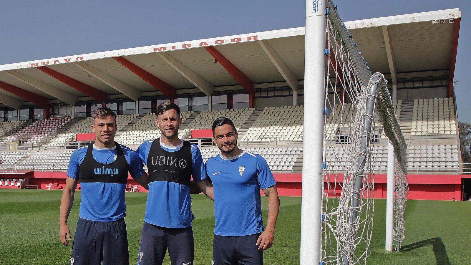 Leiva, Iván y Tomás, los tres algecireños titulares en el Algeciras.