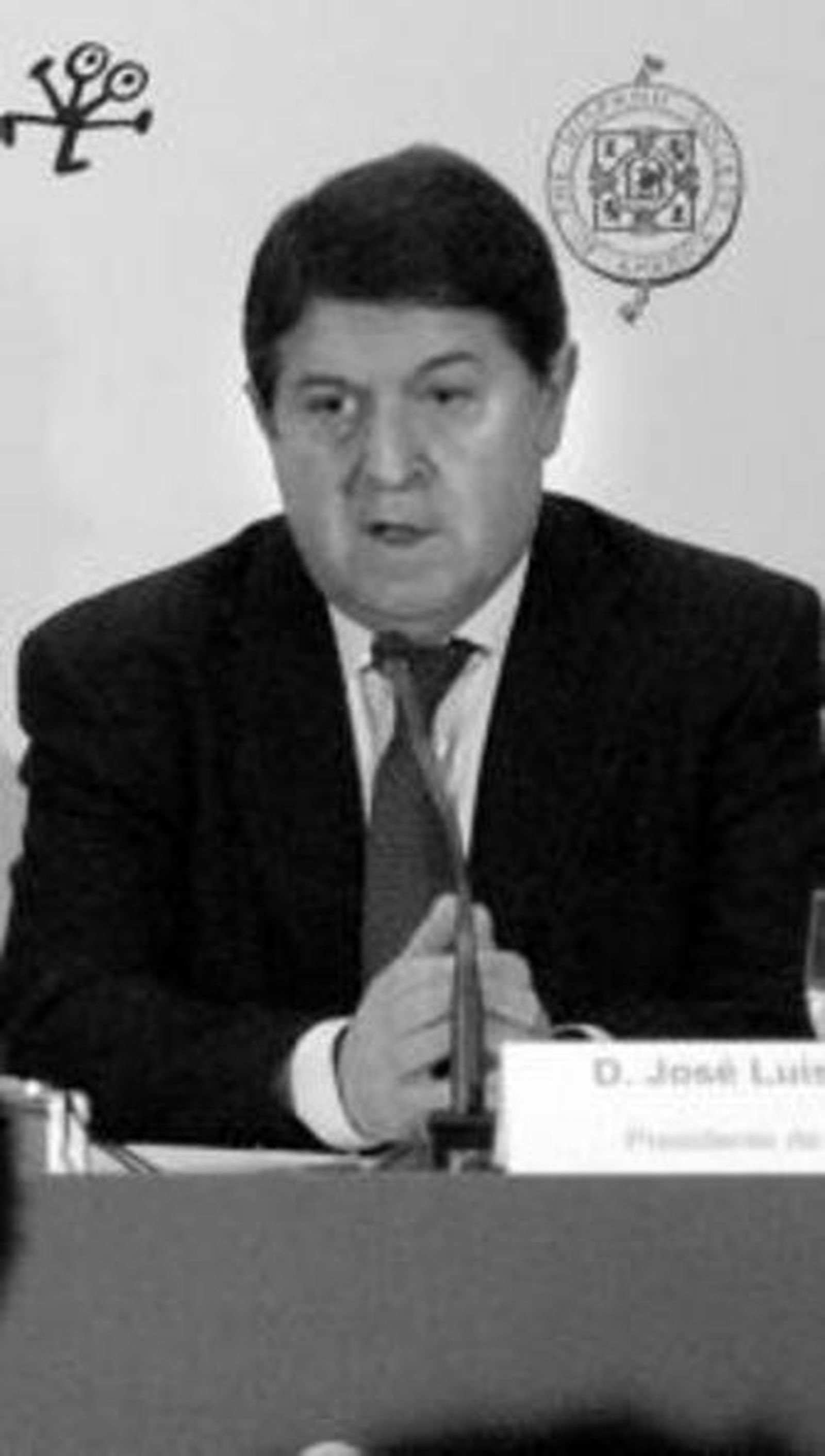 José Luis Olivas.