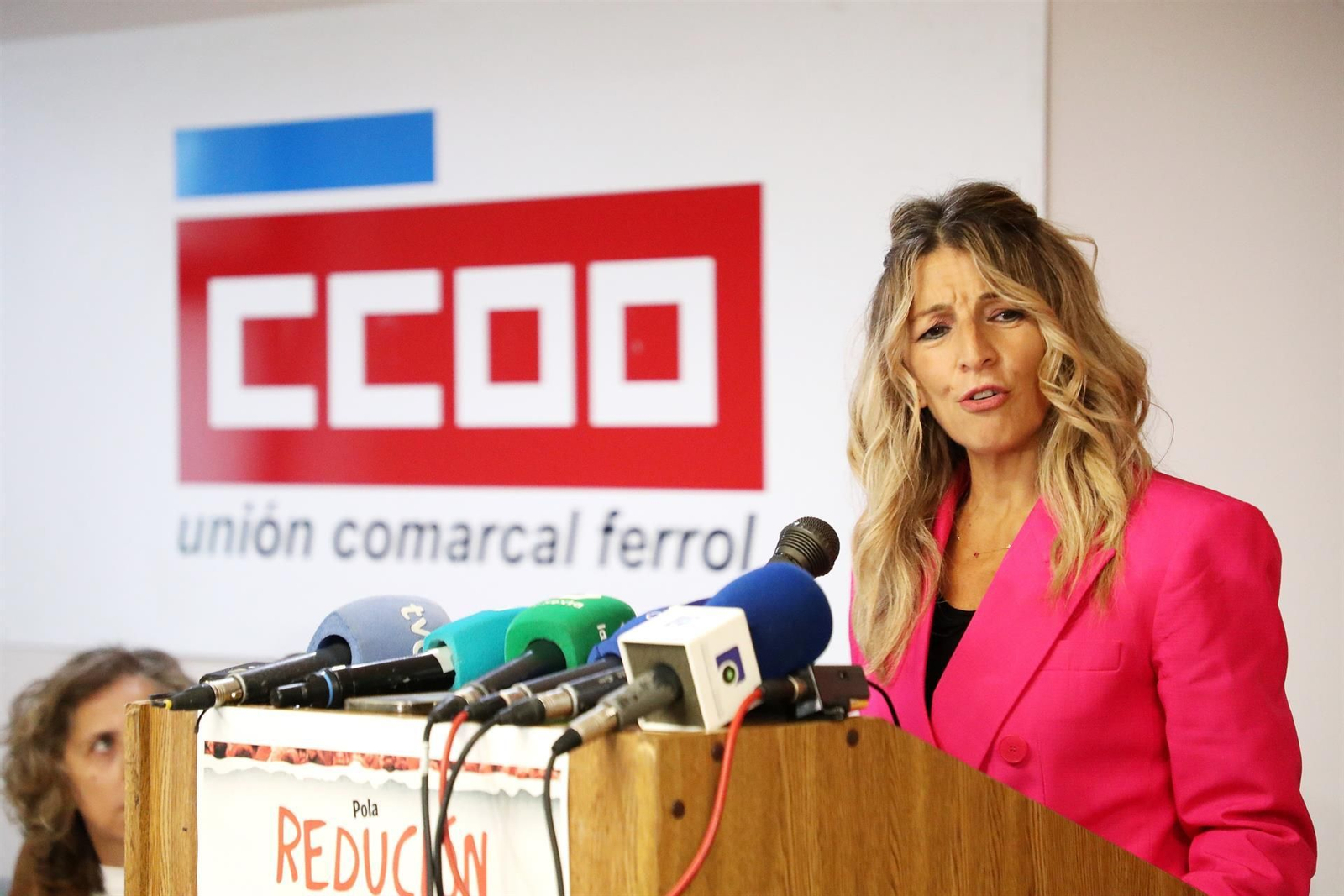 La vicepresidenta segunda y ministra de Trabajo y Economía Social, Yolanda Díaz, inaugura el Edificio Sindical, en Ferrol, A Coruña.