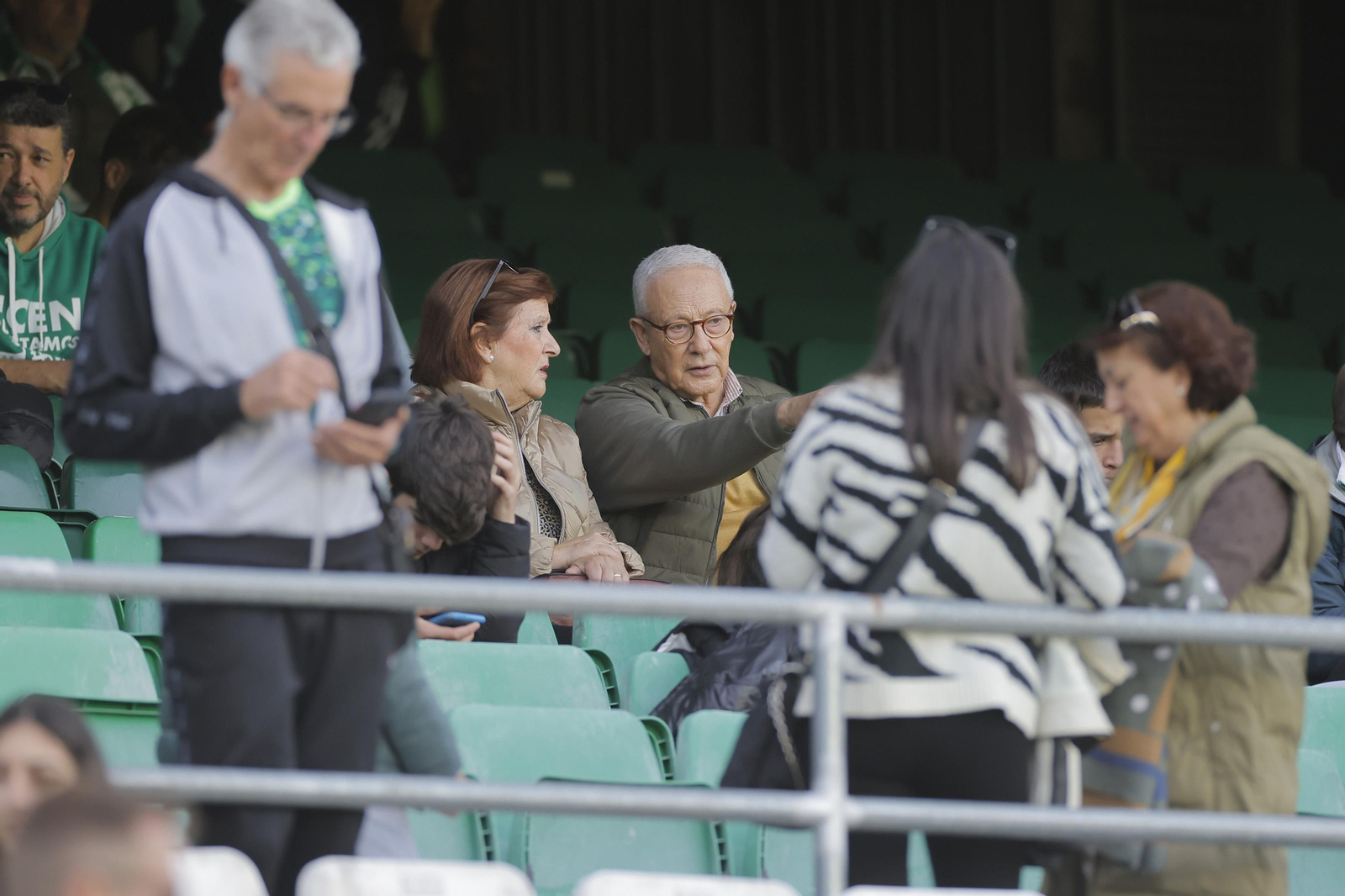 Búscate en las fotos del Betis-Real Madrid
