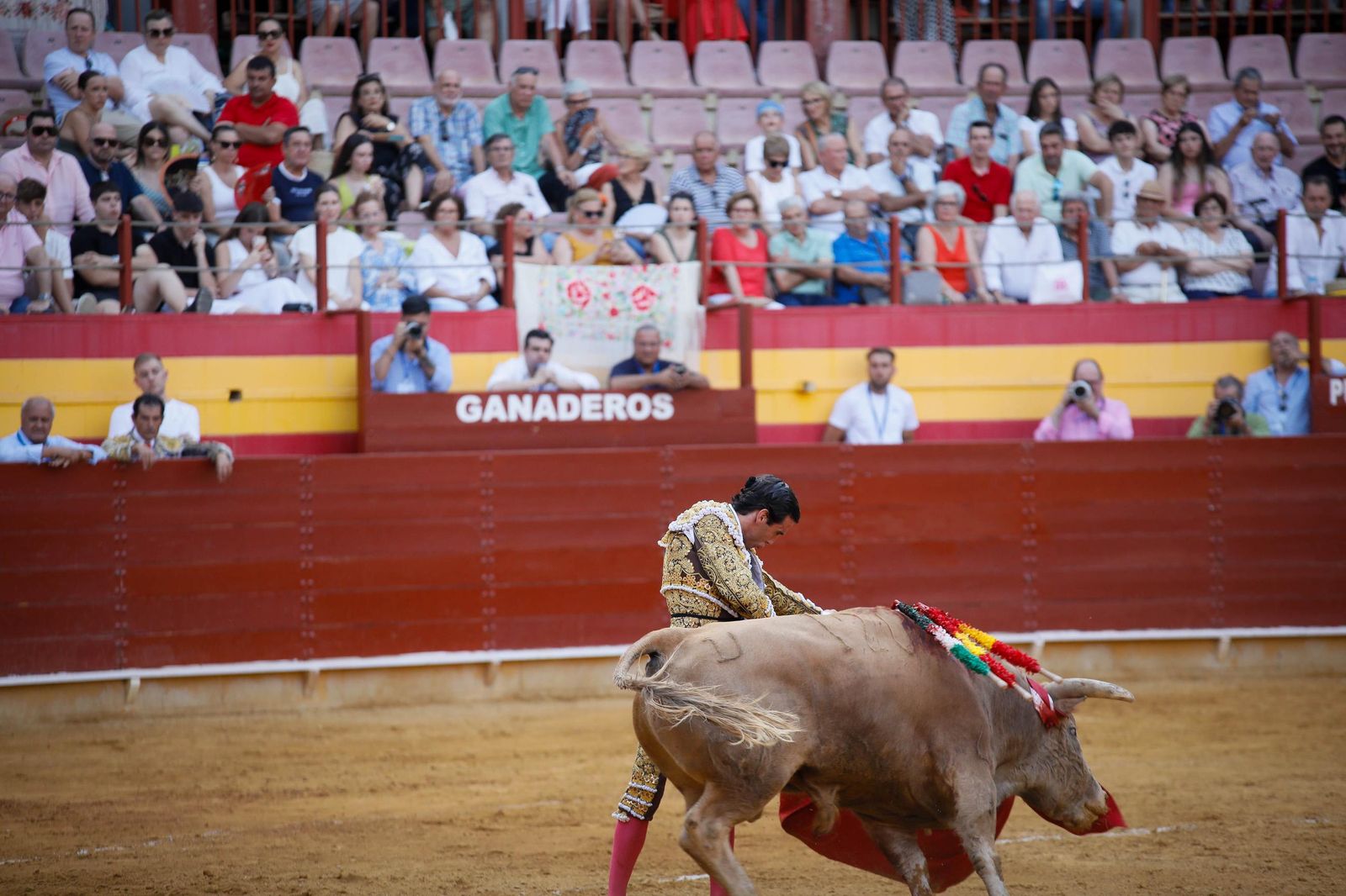 Imágenes de la corrida de toros en Roquetas de Mar