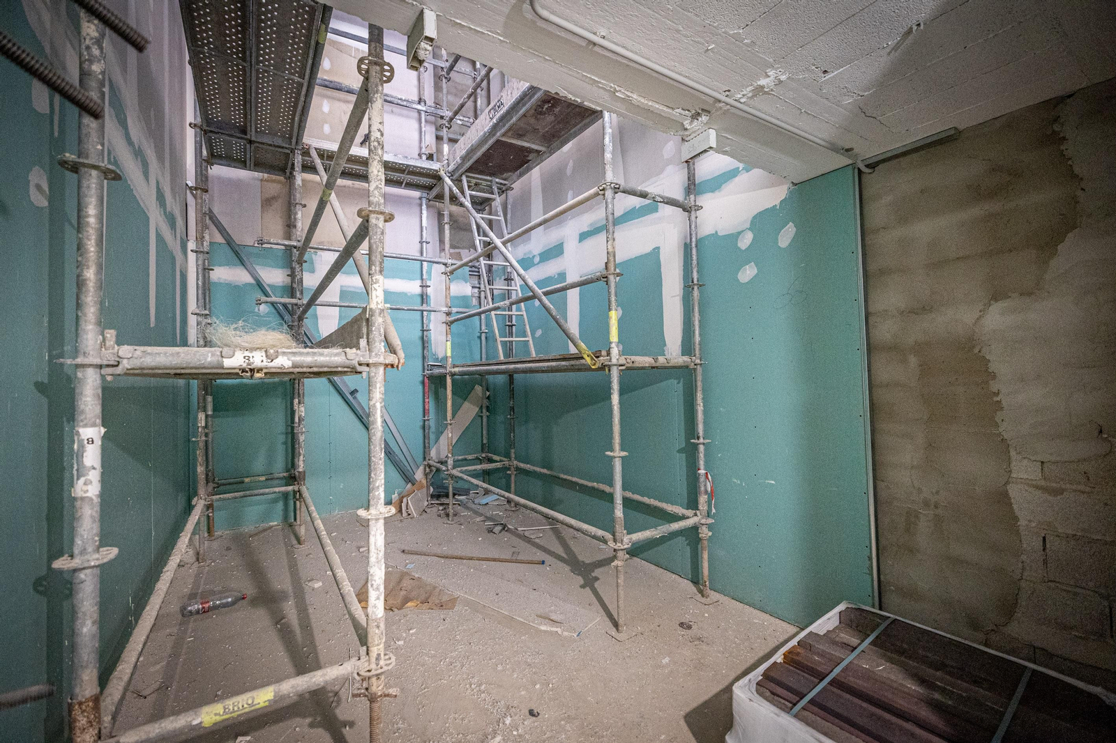 Así se encuentran las obras del Teatro del Parque Genovés