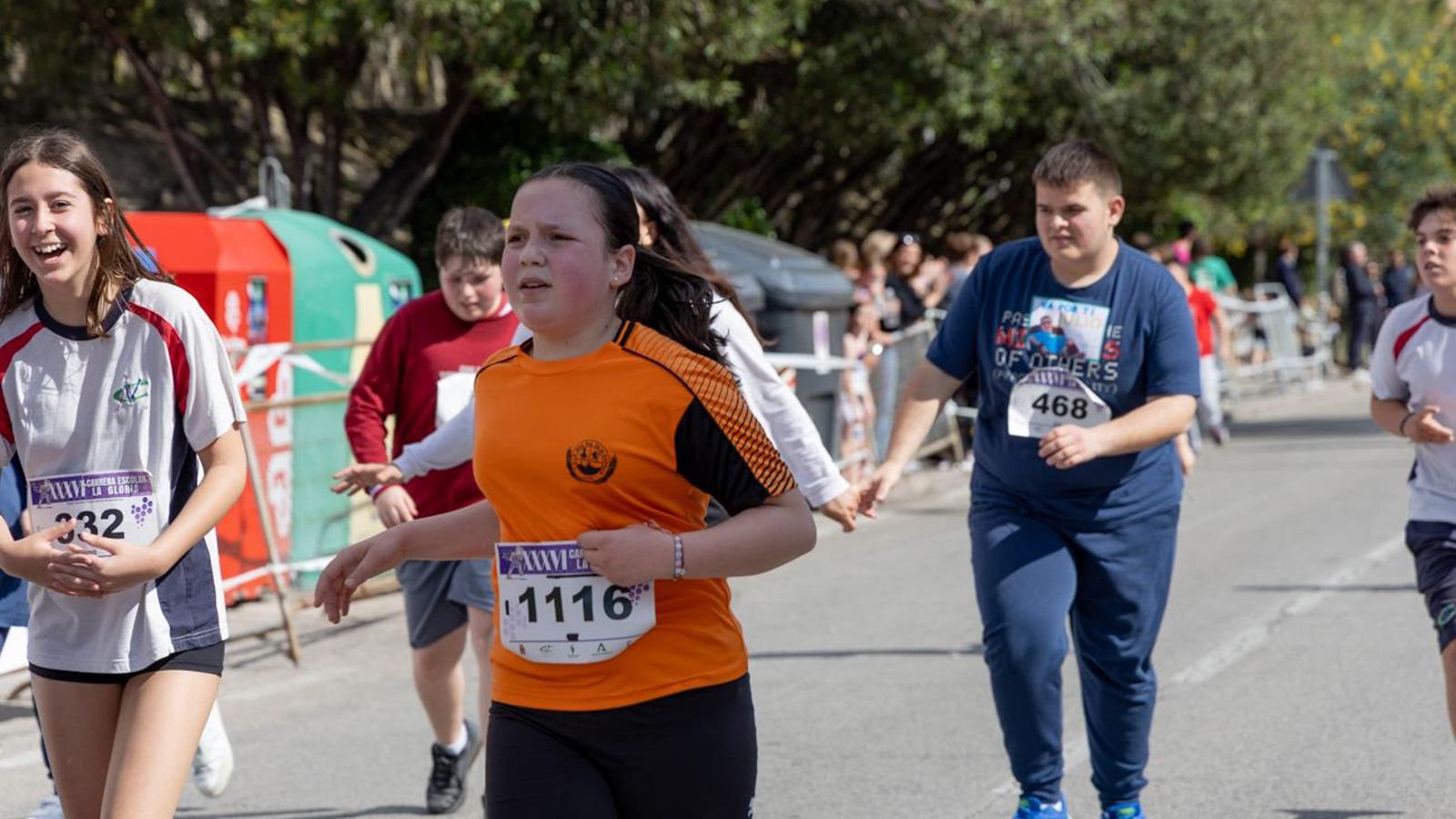 La carrera escolar de “La Gloria” que aúna inclusión y solidaridad, en imágenes