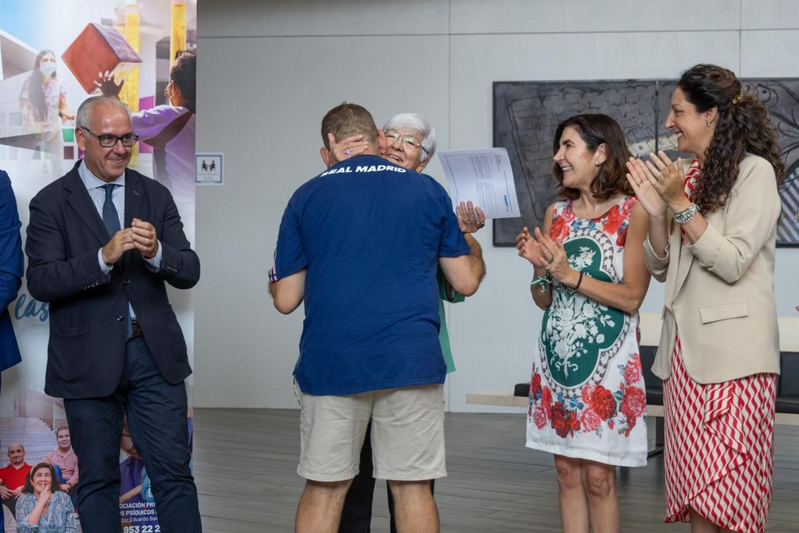Visita de la consejera a las instalaciones de Aprompsi