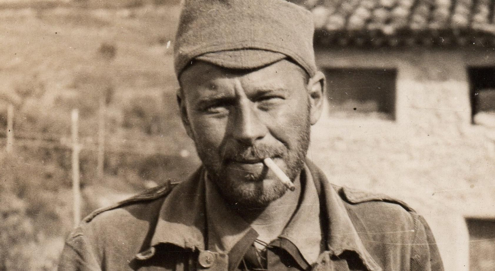 Alvah Bessie, en una fotografía tomada en abril de 1938.