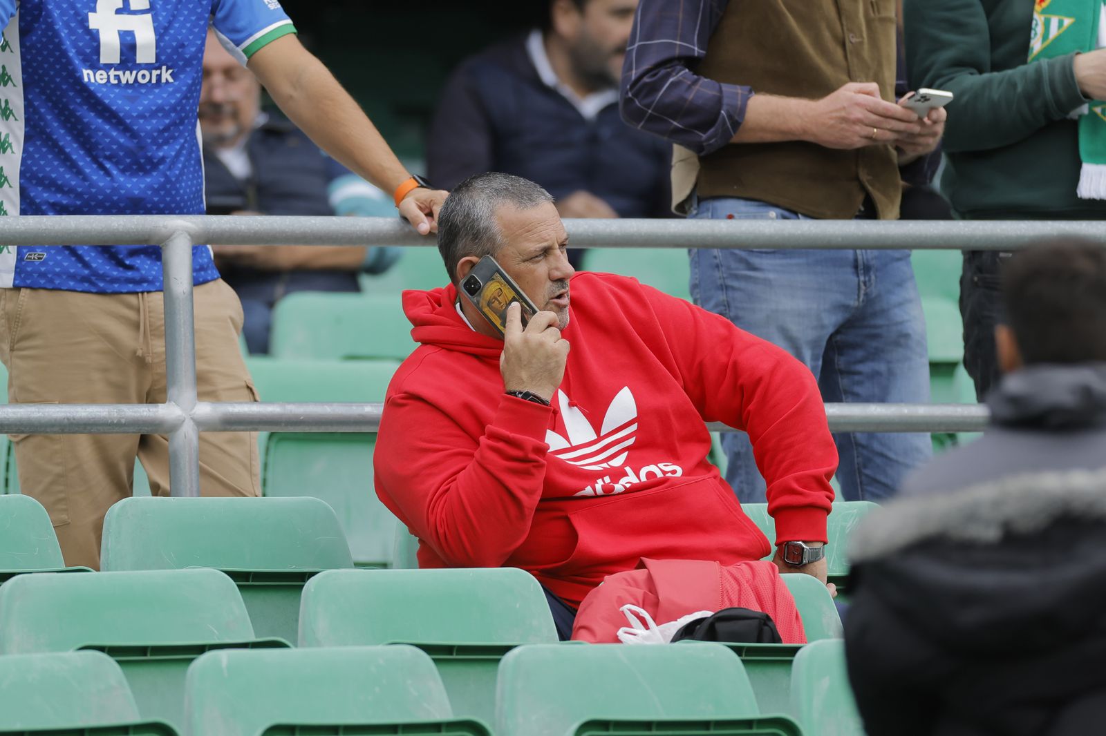 Búscate en las fotos del Betis-Mallorca