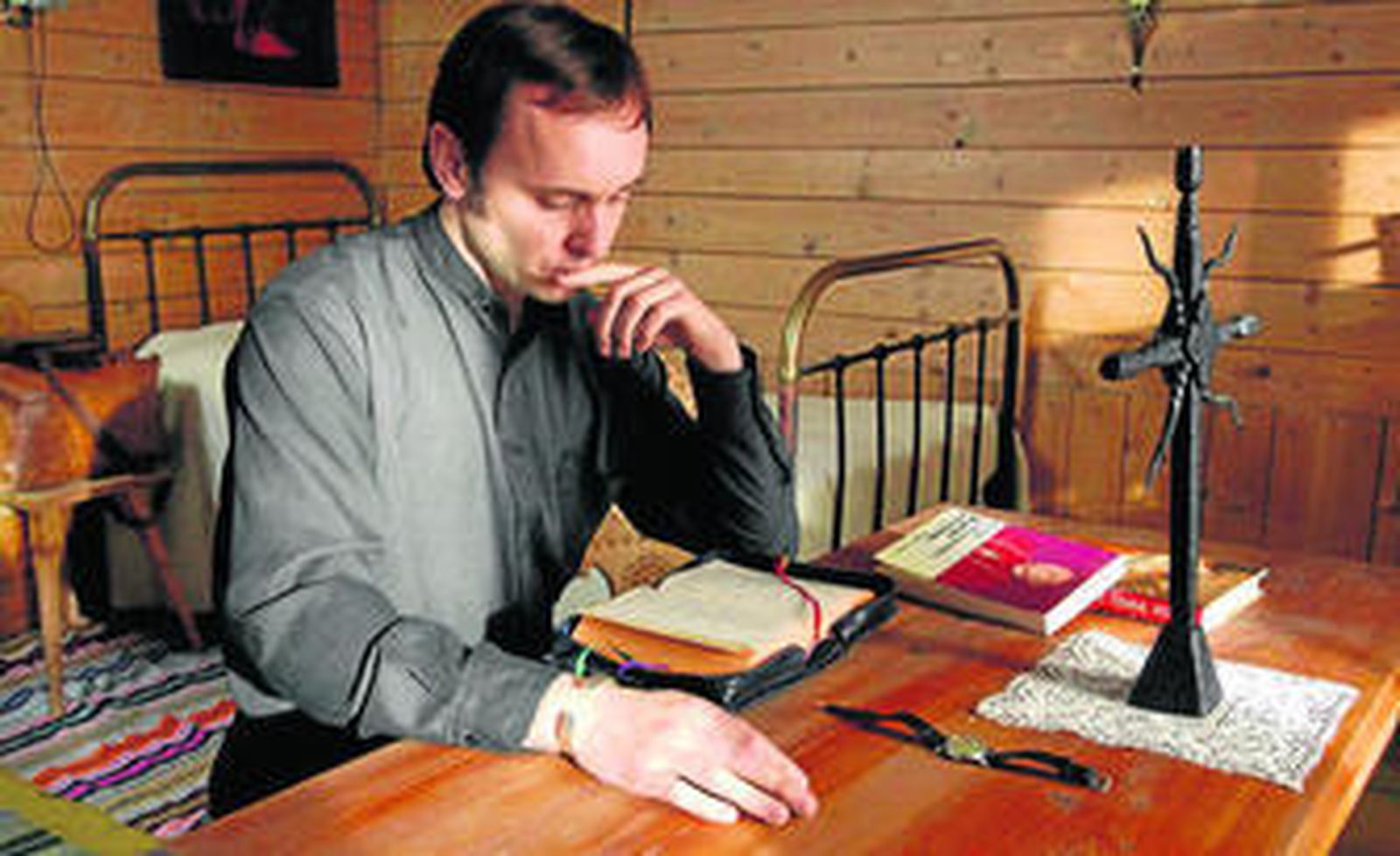 La película recrea la vida del sacerdote Jerzy Popieluszko (1947-1984), asesinado con 37 años.