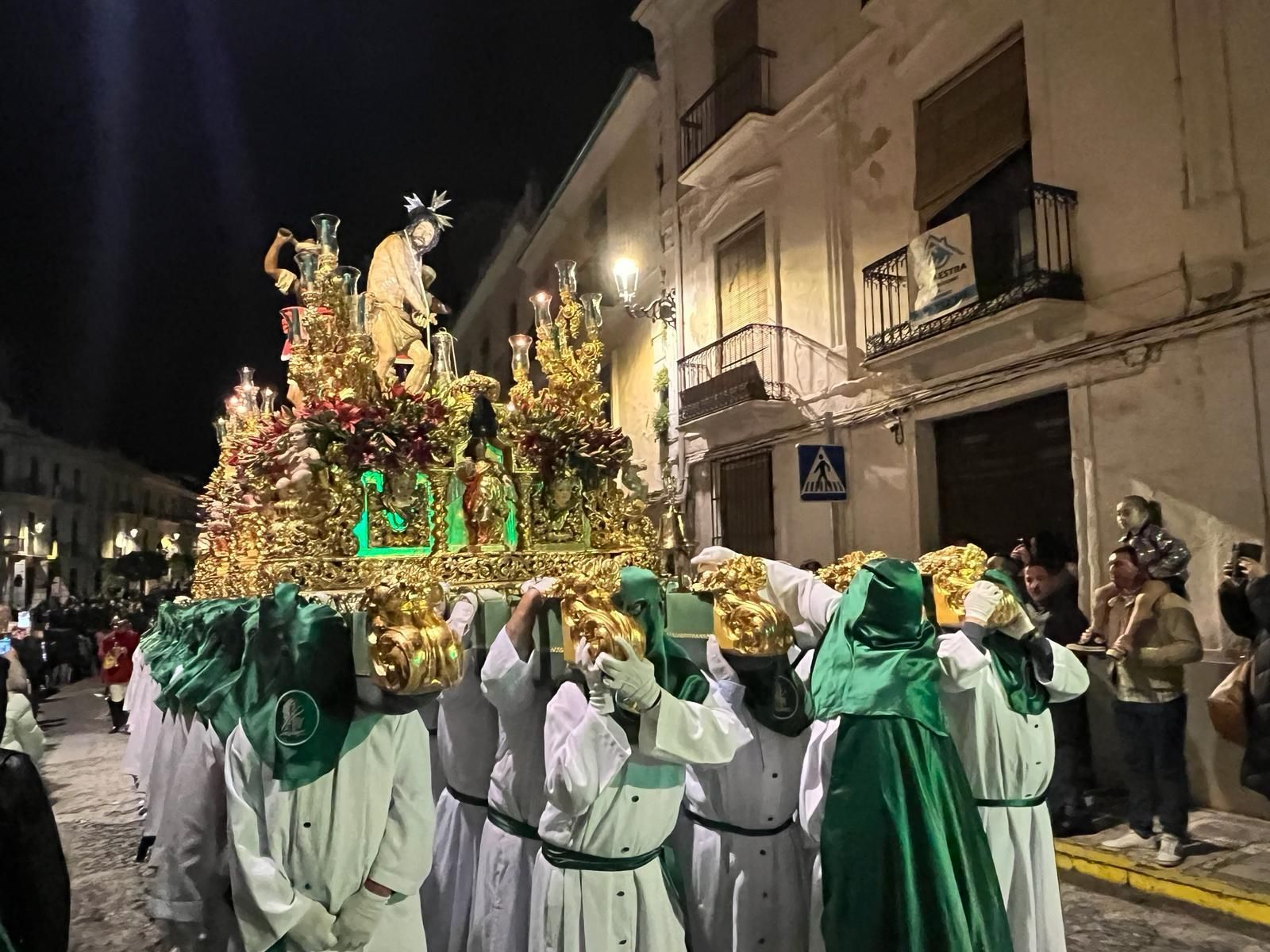 Jueves Santo en Priego de Córdoba: La procesión de Jesús en la Columna, en fotografías Jueves Santo en Priego de Córdoba: La procesión de Jesús en la Columna, en fotografías