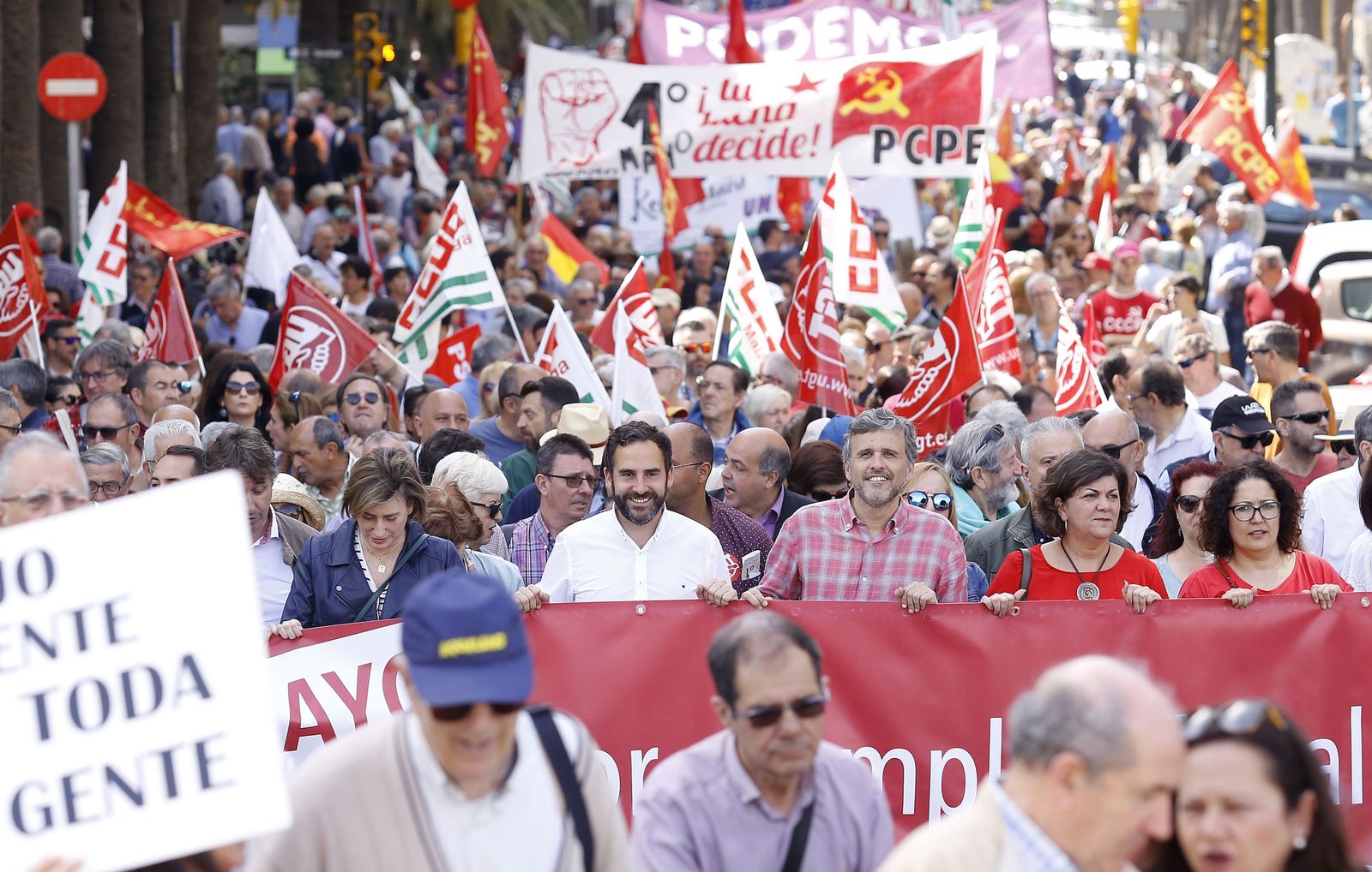 Las mejores fotografías de la manifestación del 1 de mayo en Málaga