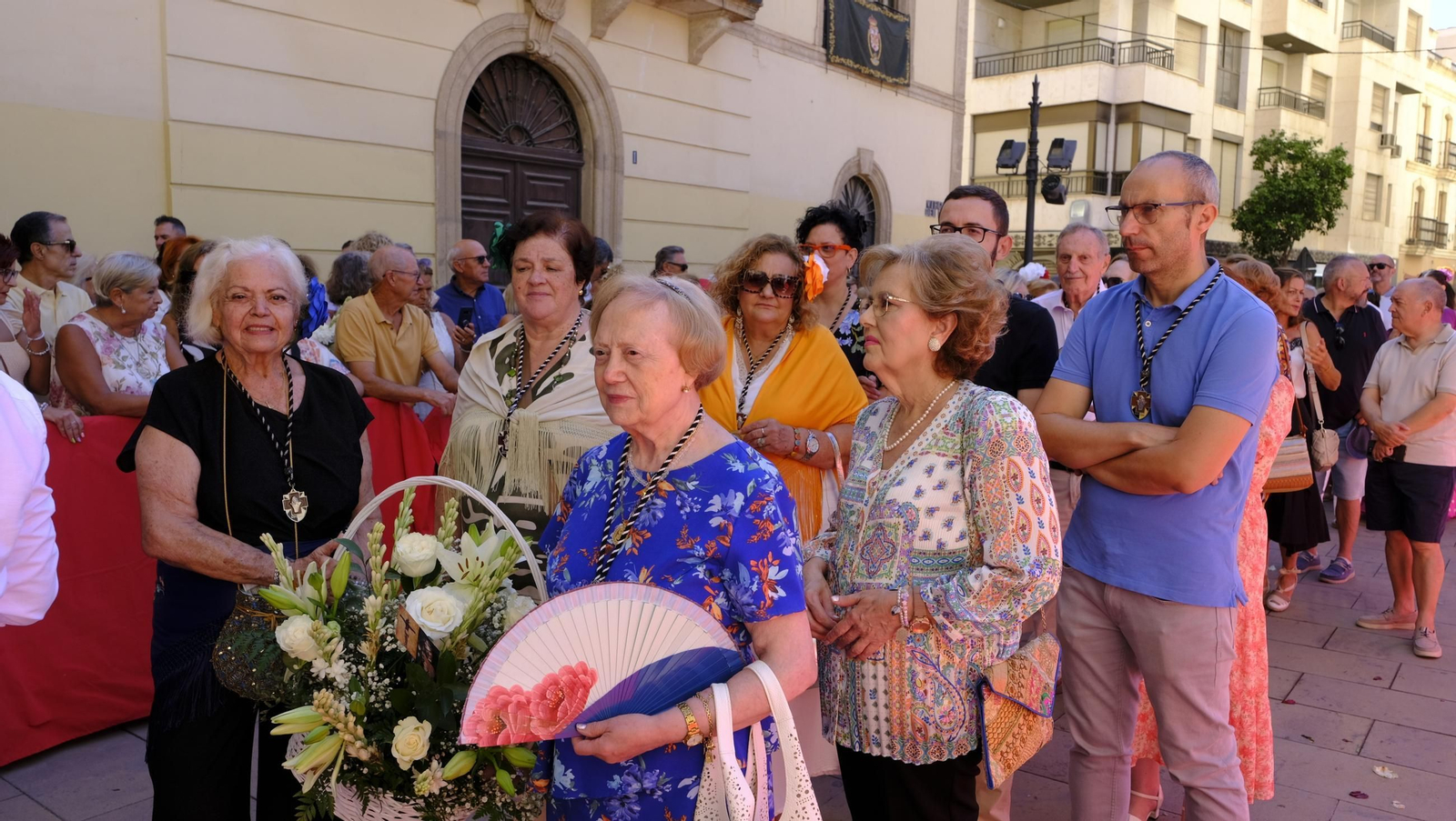 La ofrenda floral a la Virgen del Mar en la Feria de Almería 2025, en imágenes