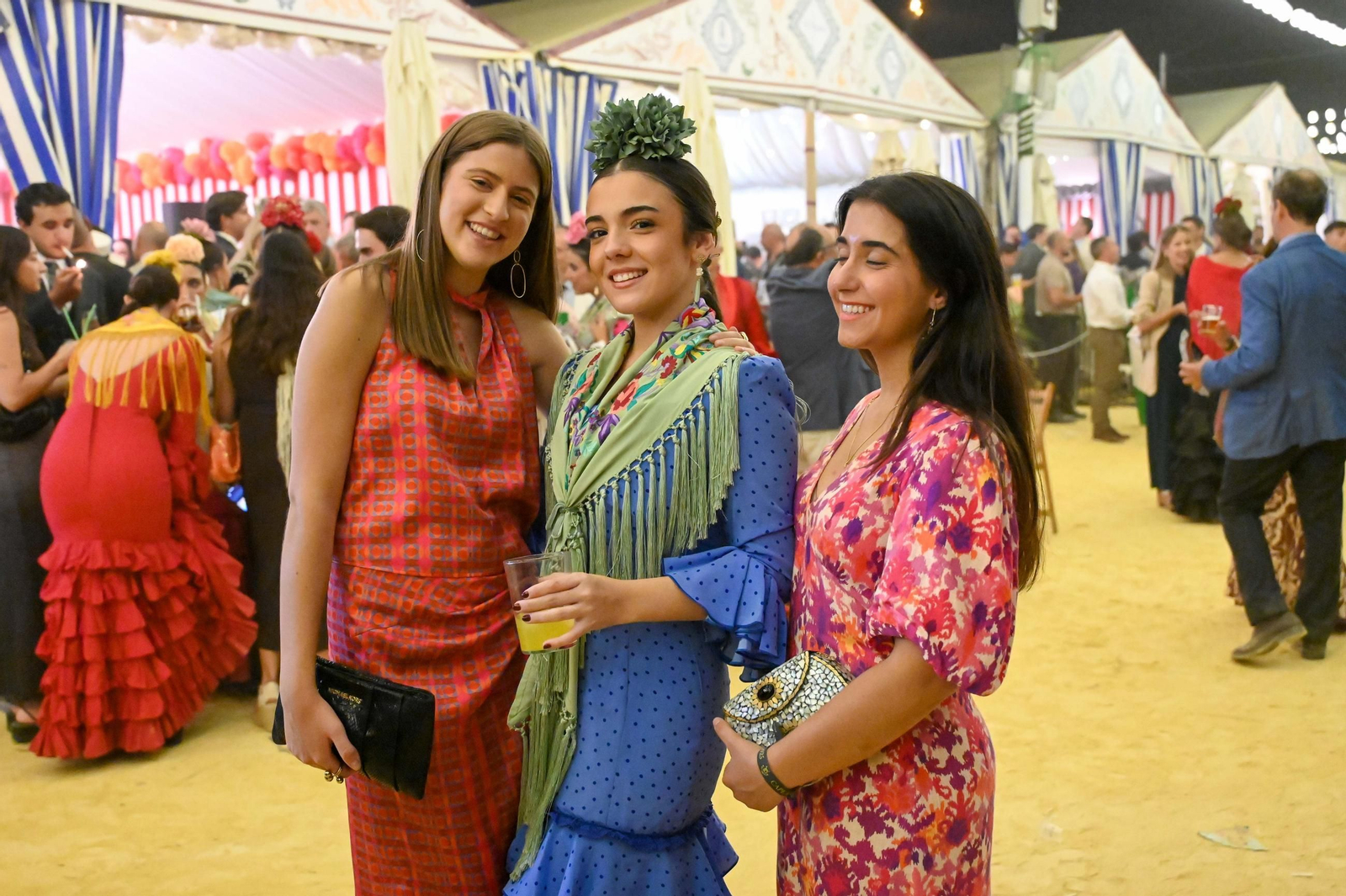 Imágenes del ambiente del ambiente de la noche del sábado en la Feria de Otoño y del Caballo 2025 de Huelva