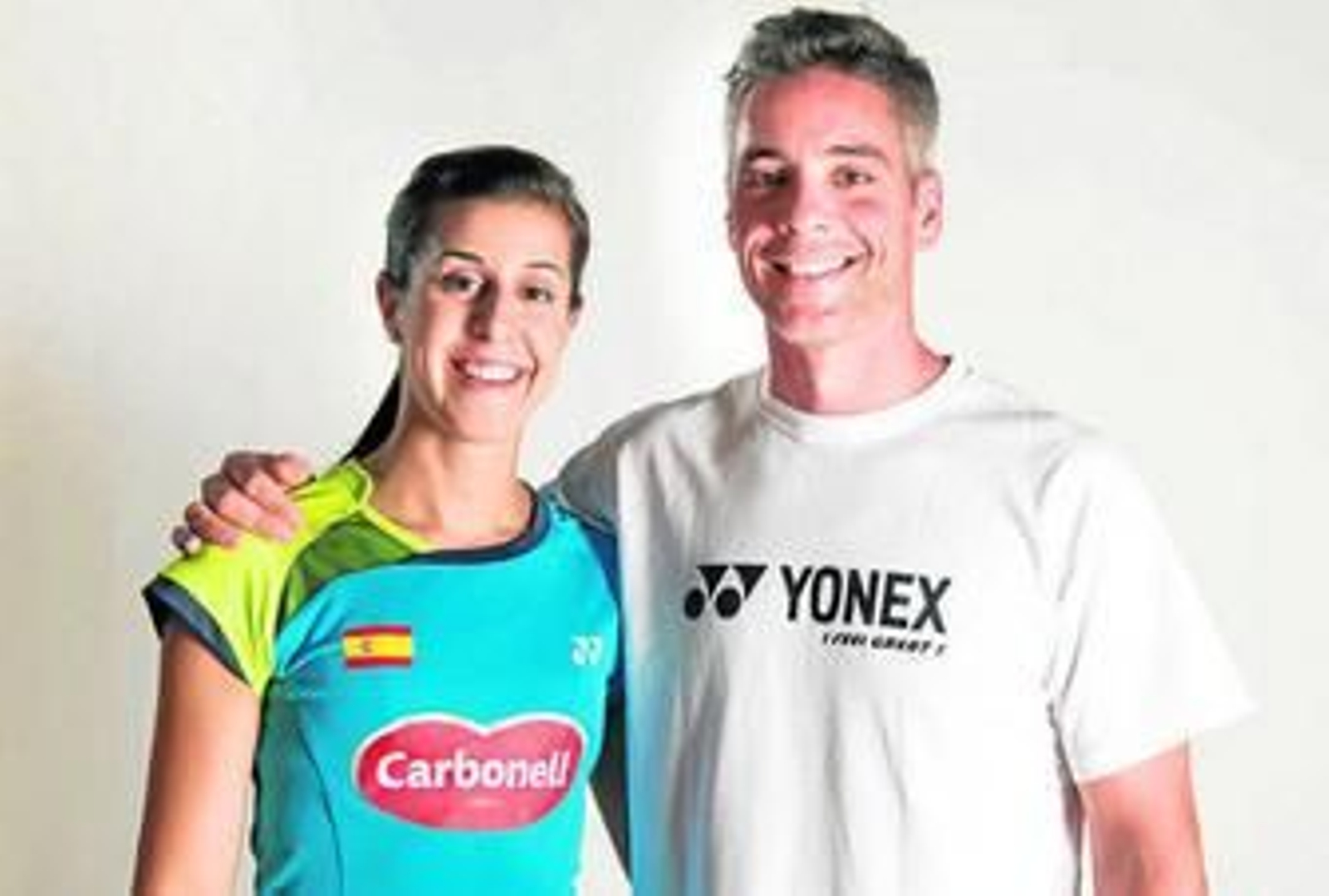 Carolina Marín y su entrenador, Fernando Rivas, dos de los premiados por la Federación Europea de Bádminton.