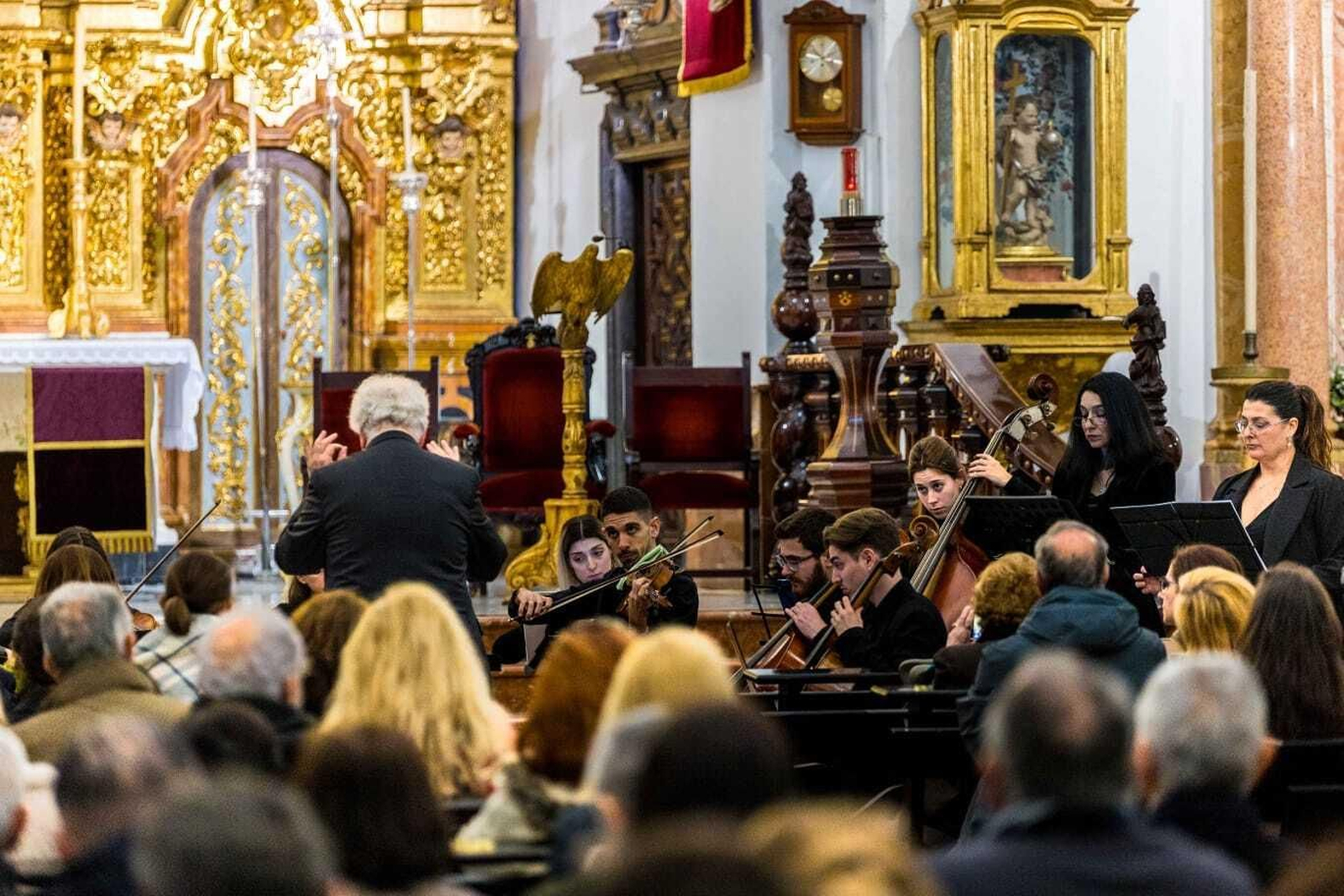 Estreno de la cantata 'Vía Crucis, cuadros líricos de la Pasión' en el Carmen de San Fernando